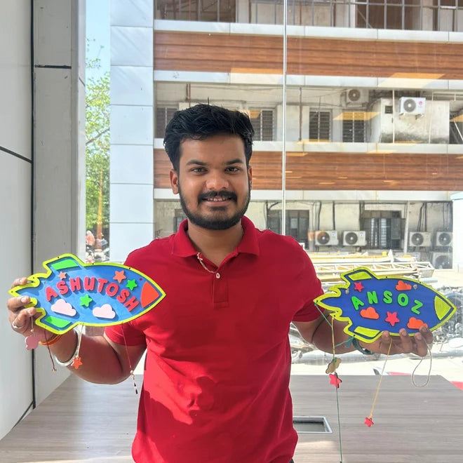 Glow & Show : Personalised DIY Nameplate